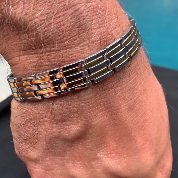New two tone gold & Silver Stainless Bracelet - Picture 3 of 7